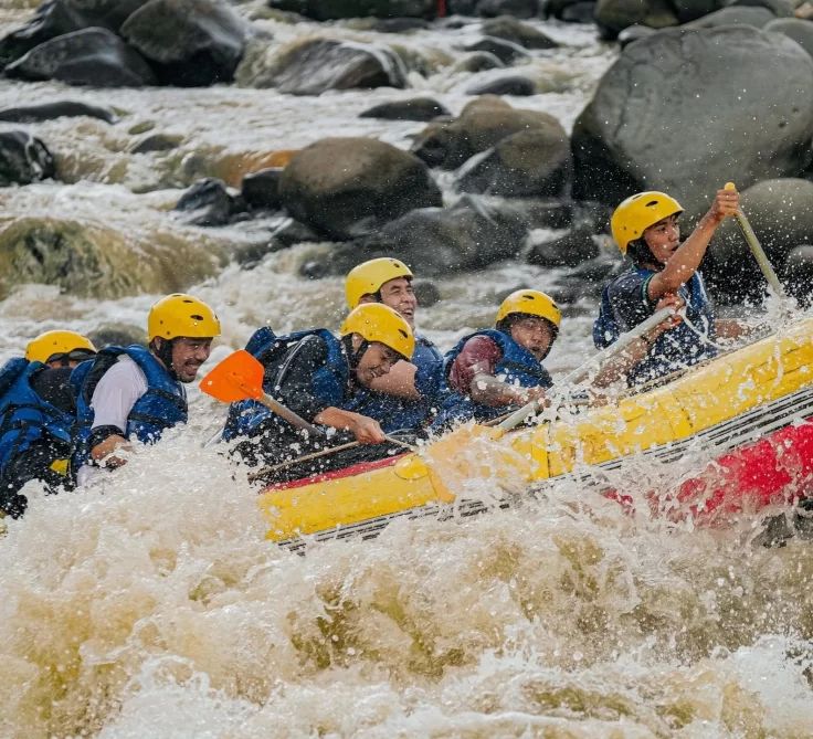 Arung jeram sebagai wisata petualangan unggulan 